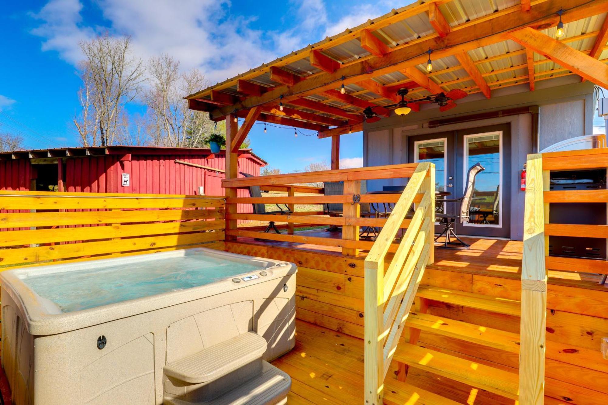 Marshall Studio With Loft, Hot Tub And Views! Ngoại thất bức ảnh