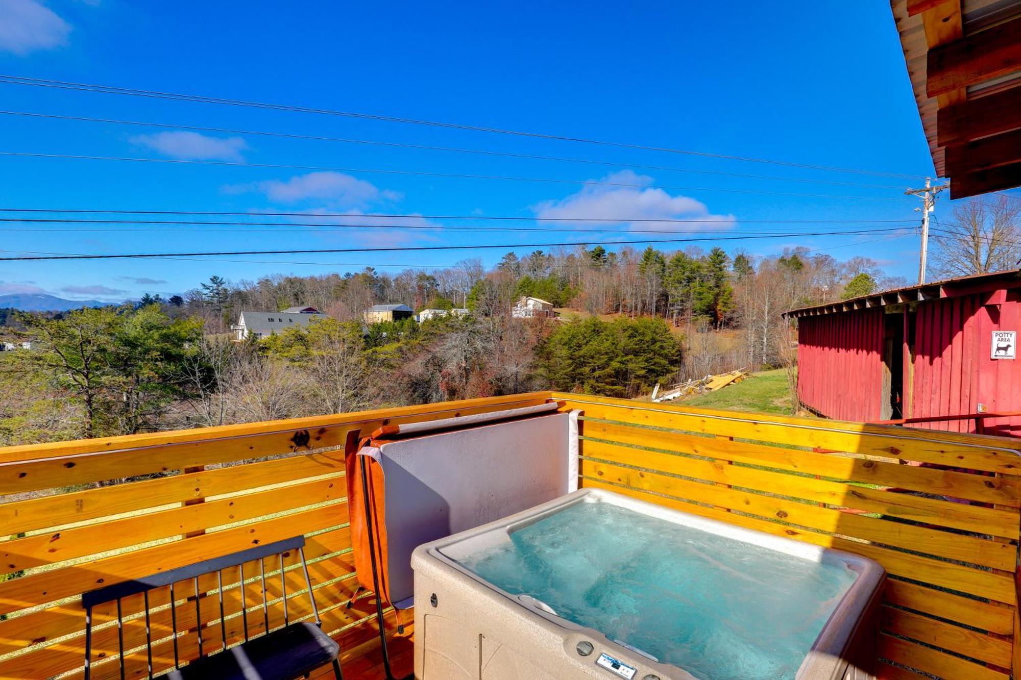 Marshall Studio With Loft, Hot Tub And Views! Ngoại thất bức ảnh